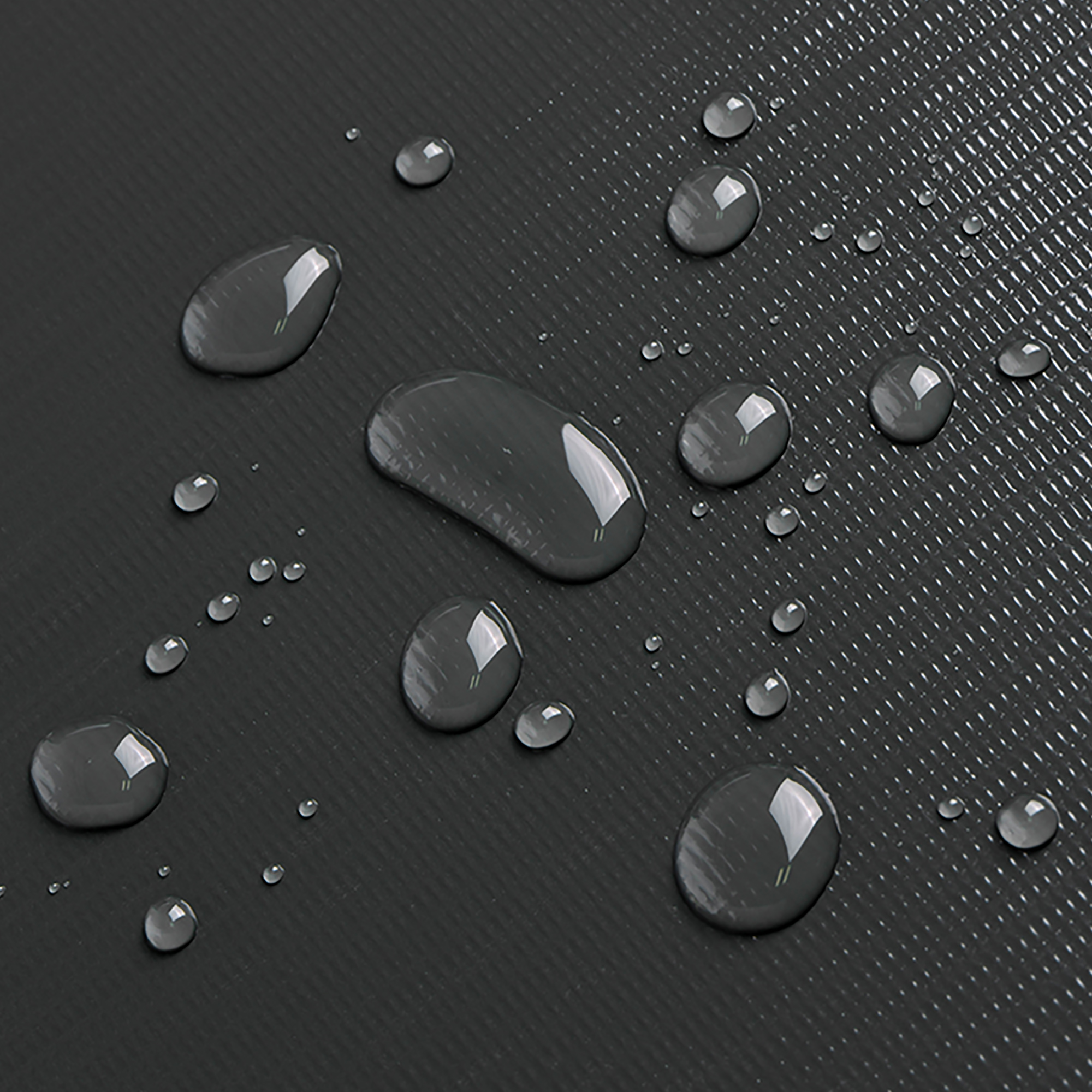 Striscia di protezione in PVC con gocce d'acqua sulla superficie