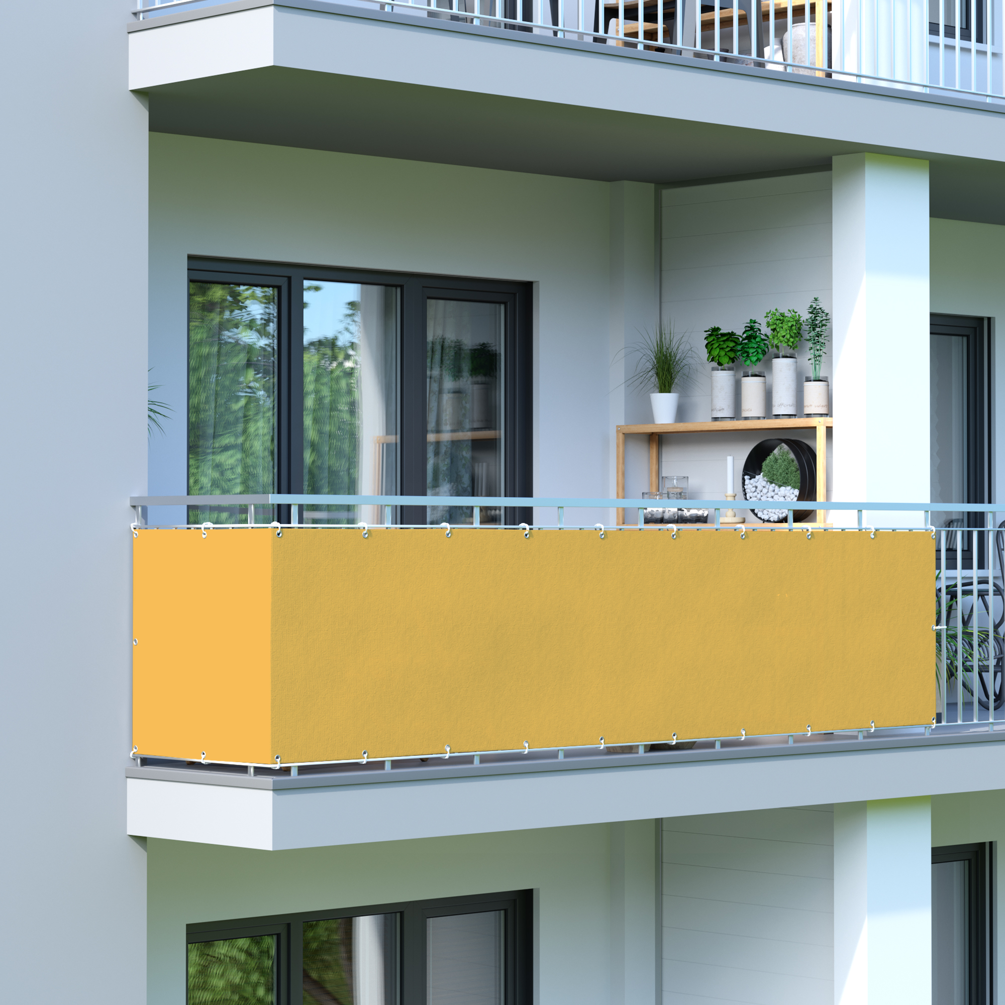 Rivestimento per balcone in HDPE, montato su un parapetto, offre privacy e traspirabilità